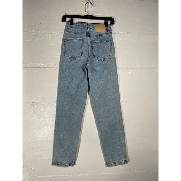 Zara Women High Rise Ankle Length Straight Leg Jeans Light Acid Wash Blue Size 0 - Picture 2 of 12